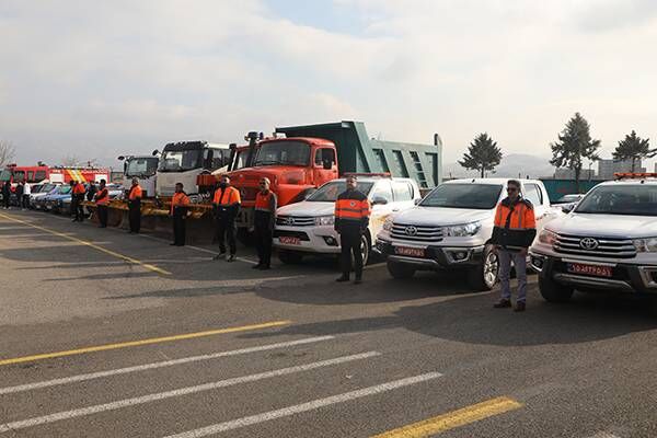 کردستان با ۳۶ اکیپ و ۳۵۰ دستگاه ماشینآلات آماده اجرای طرح
راهداری زمستانی است