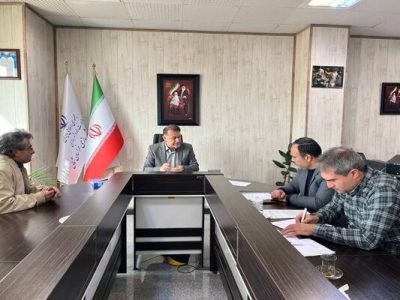 ۱۳ شهروند خراسان شمالی در ملاقات مردمی با مدیرکل راه و
شهرسازی، مسائل خود را به‌صورت مستقیم مطرح کردند