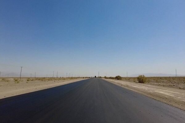 ️پایان ۱۲ کیلومتر روکش آسفالت در محور رفسنجان –
کرمان