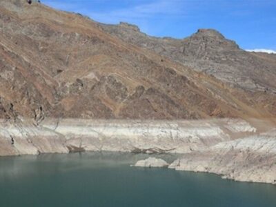 آخرین وضعیت ورودی و خروجی سد کرج/ بیش از ۹۷ درصد از مخزن سد خالی شد