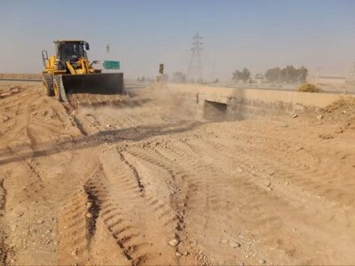 اجرای عملیات تنقیه و لایروبی ۳۵۰ دستگاه پل در محورهای
مواصلاتی استان سمنان