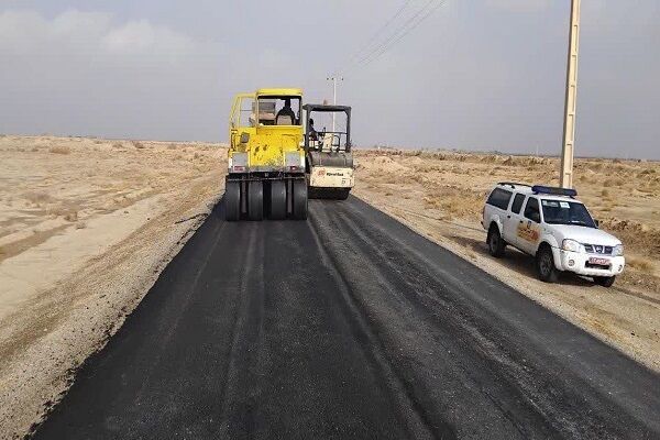 اجرای عملیات روکش آسفالت در محور روستایی بهاآباد_زرگرآباد
سمنان