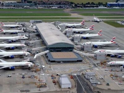 اختلال در پروازهای فرودگاه لندن به دلیل اعتصاب کارکنان