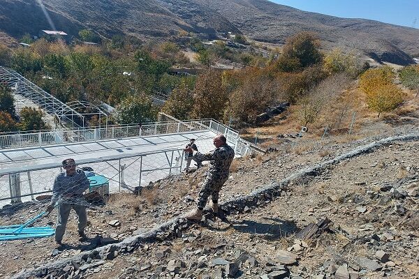  اراضی ملی در طرقبه و شاندیز به مبلغ ۳۰۰ میلیارد ریال
رفع تصرف شد