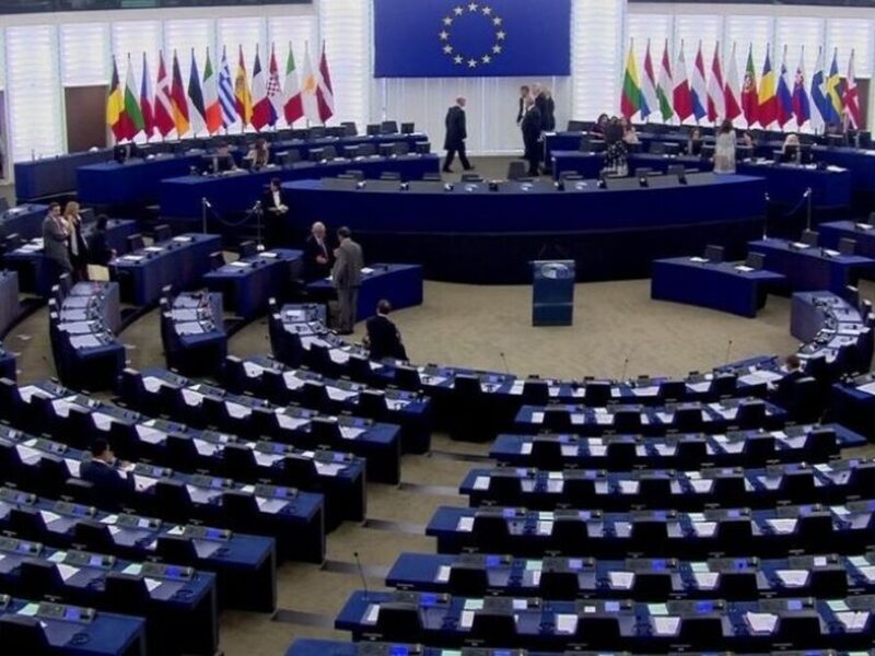 اروپا بر علیه روسیه متحد شد/ رای پارلمان اروپا به طرح ضدروسی