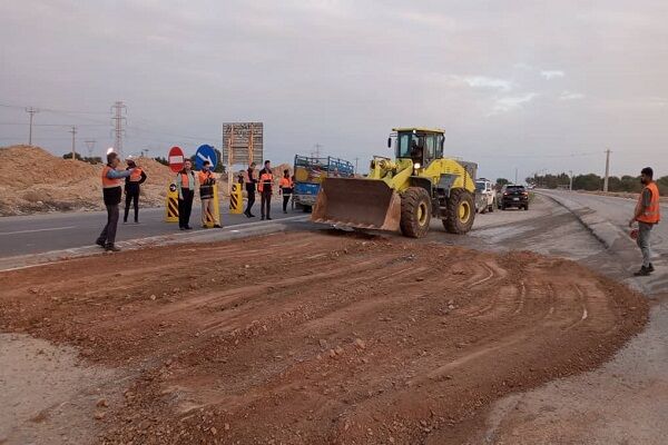 استقرار گسترده نیروها و ماشینآلات راهداری در محورهای استان
خوزستان