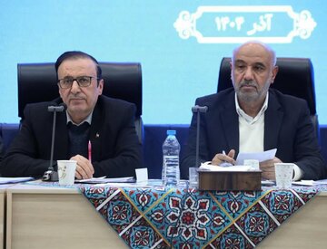 اصلاحات اقتصادی باید تدریجی و بدون شوک به مردم باشد