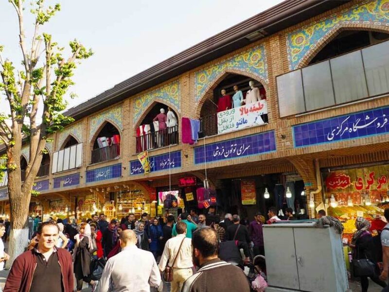 اعتراض برخی کسبه به نوسان شدید قیمت ارز/ رکود و کمبود مشتری داد بازاری‌ها را هم درآورد