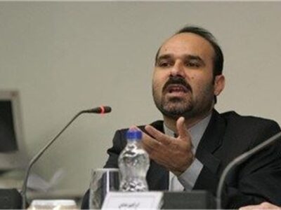 اعلام افزایش حقوق به عنوان عامل تورم تناقض جدی است