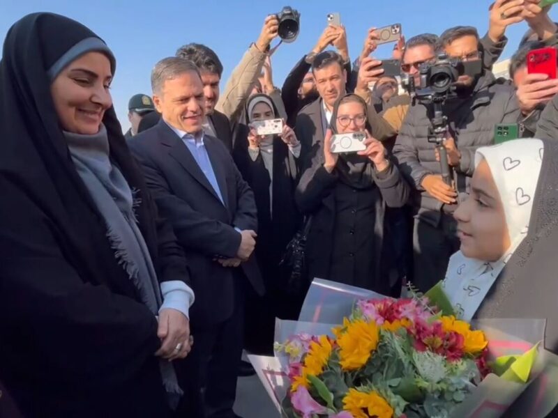 افتتاح پروژه اتصال شهرک صنعتی اشراق زنجان به شبکه
ریلی