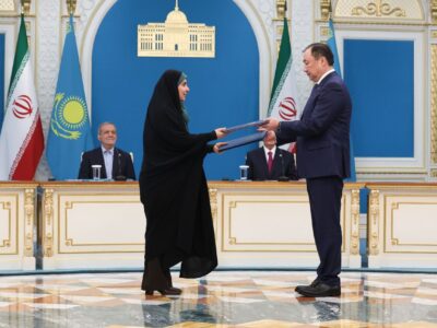 امضای ۱۴ سند و تفاهمنامه همکاری میان ایران و
قزاقستان