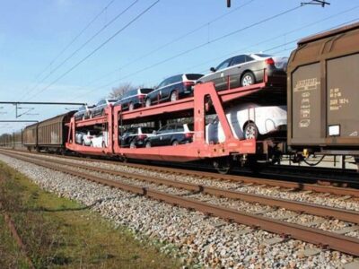 امکان واردات خودرو با قطار فراهم شد