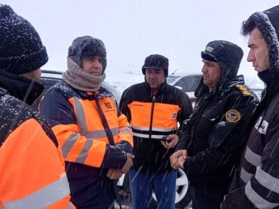 انجام ۲ هزار کیلومتر برف‌روبی در محورهای کرمان/ باز بودن
محورهای شریانی و ۲۵ گردنه برف‌گیر استان