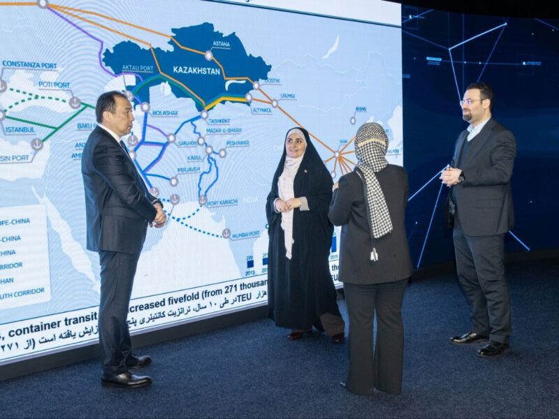 ایران و قزاقستان در مسیر تحول در همکاریهای لجستیکی و
ترانزیتی