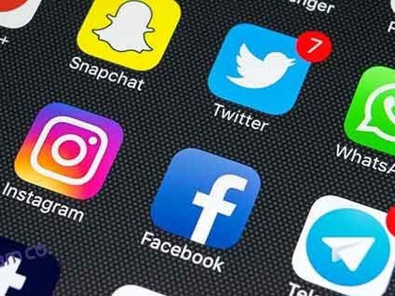 بازداشت به دلیل اظهار نظر در شبکههای اجتماعی / افزایش روند دستگیری فعالان فضای مجازی در افغانستان