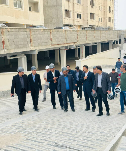 بازدید رئیس سازمان نظام مهندسی ساختمان از پروژه‌های نهضت ملی مسکن در بندرعباس