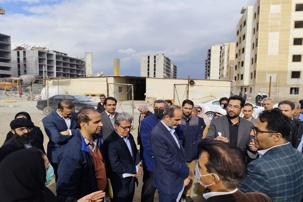 بازدید مدیر کل دیوان محاسبات سیستان و بلوچستان از پروژه ۷۳۲
واحدی بنیاد مسکن زاهدان