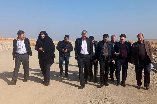 بازدید مدیرکل املاک سازمان ملی زمین و مسکن از اراضی و
پروژه‌های مراغه و بررسی آخرین وضعیت امور ملکی شهرستان