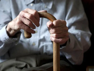 بازنشستگان ۵ مطالبه فوری را روی میز دولت گذاشتند