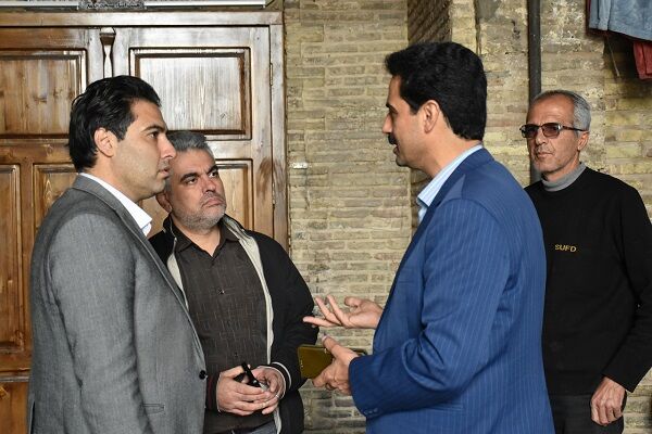 ببینید| بازدید نماینده شرکت بازآفرینی شهری از محدوده بافت
تاریخی و فرسوده سمنان