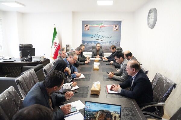 ببینید | بررسی جامع مسائل حوزه راه و شهرسازی بویین‌میاندشت
در نشست مشترک مسئولان استانی و شهرستانی