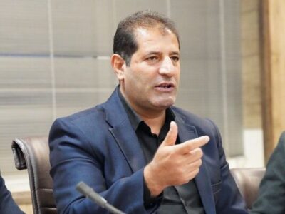 ببینید | بررسی مسائل و مشکلات حوزه راه و شهرسازی در سفر کاری
مدیرکل راه و شهرسازی استان اصفهان به شهرستان فریدن