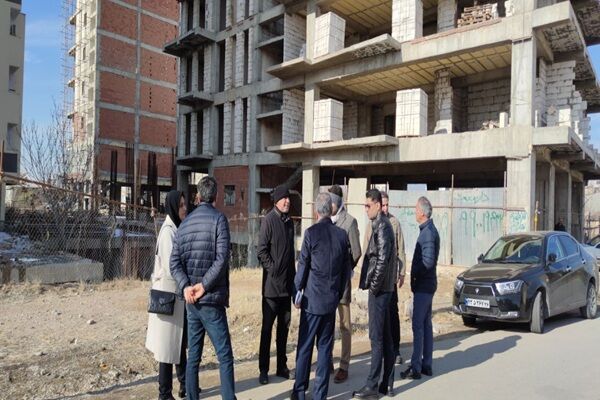 ببینید | بررسی میدانی پروژه‌های بازآفرینی شهری بجنورد و
شیروان در خراسان شمالی با حضور معاون شرکت بازآفرینی شهری
ایران