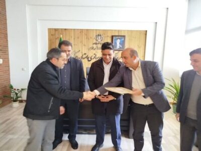 ببینید | تقدیر سرپرست اداره کل راه و شهرسازی استان مرکزی از
معلولین این اداره