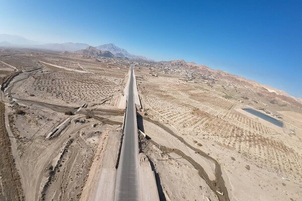 ببینید| عملیات ساخت باند دوم محور کلاته رودبار-دیباج در
استان سمنان
