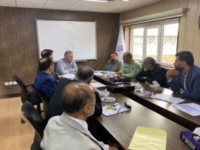 ببینید| نشست مشترک کارگروه رسیدگی به اراضی اختلافی بین اداره
کل راه و شهرسازی خوزستان با نیروهای مسلح