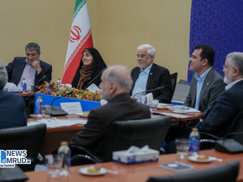 ببینید| پانزدهمین نشست هیئت امنای مشترک پارک فناوری پردیس با
حضور معاون اول رئیس جمهور و وزیر راه و شهرسازی