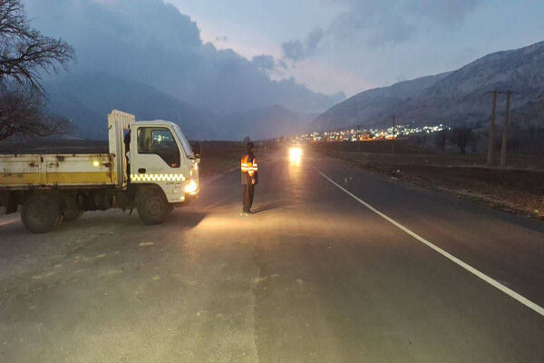 ببینید| گشت راهداری شبانه در محورهای حوزه استحفاظی استان
کرمانشاه