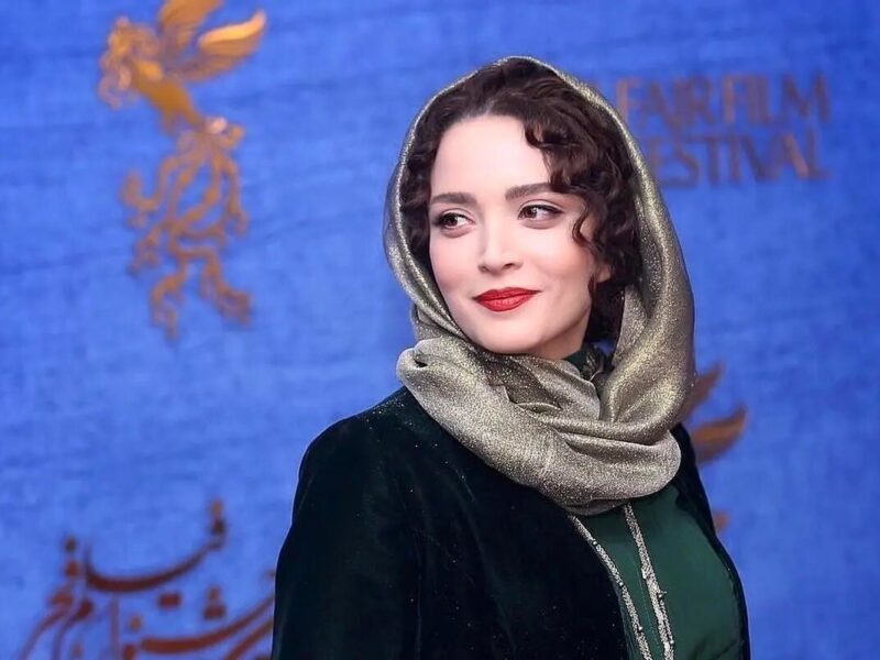 ببینید؛ دکوراسیون کریسمسی خانه بهنوش طباطبایی + عکس