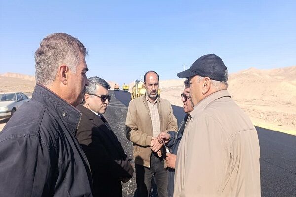 ببینید|بازدید مدیر کل راه و شهرسازی شرق استان سمنان ( شاهرود
) از پروژه محور شاهرود -طرود