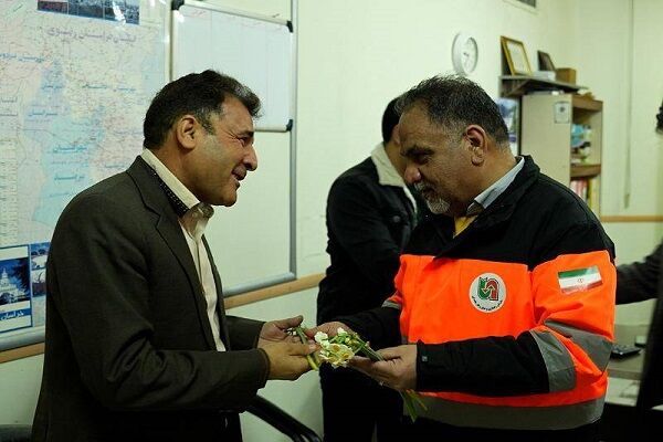 ببینید|تقدیر از فعالان حوزه حمل‌ونقل خراسان جنوبی به مناسبت
هفته حمل‌ و نقل، رانندگان و راهداری