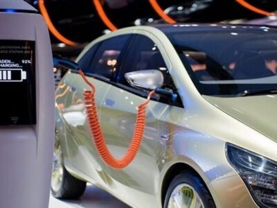 بحران در بازار خودروهای برقی / جنگ قیمتی تمام عیار در راه است!