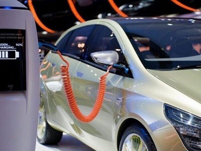 بحران در بازار خودروهای برقی / جنگ قیمتی تمام عیار در راه است!