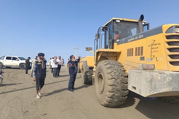 برقراری تردد در محور مهرگی شهرستان سیریک(هرمزگان) پس از بارش
شدید