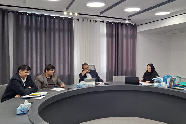 برگزاری جلسه هیات نمایندگی اداره‌کل راه و شهرسازی استان
لرستان