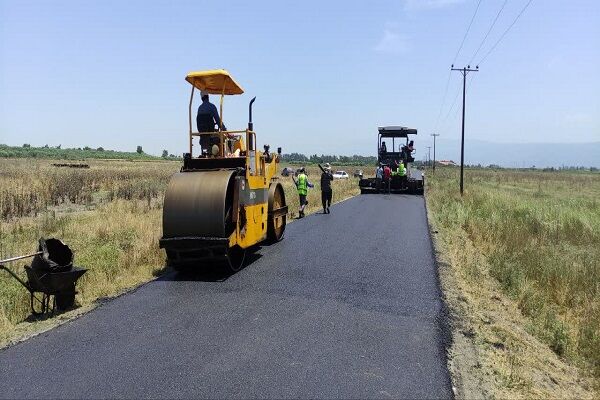 بهسازی و روکش آسفالت ۲۴ کیلومتر راه های روستایی
بهشهر