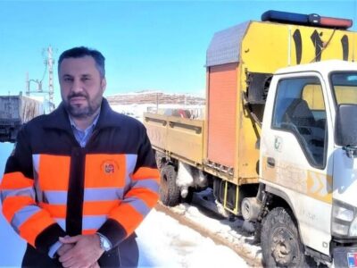 بیش از ۴ هزار و ۹۸۰ کیلومتر سرویس عملیات برف‌روبی و نمک‌پاشی
در راه‌های استان قم