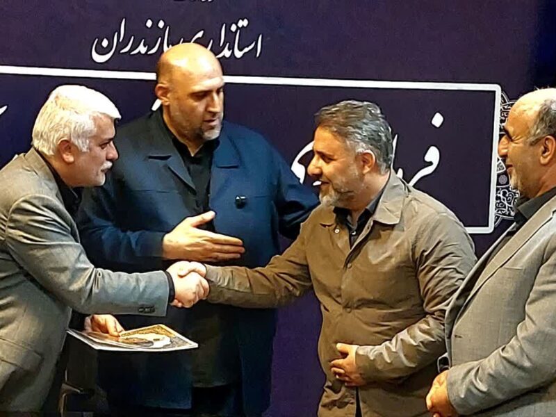 تحویل رسمی زمین برای ساخت ۱۰۰ واحد مسکونی محرومین آمل به
بنیاد مسکن استان مازندران