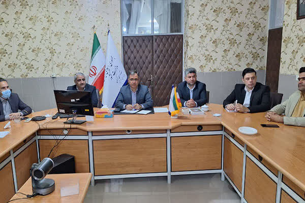 تخصیص قیر رایگان به شهرداری ها در نخستین جلسه ستاد بازآفرینی
شهری عنبرآباد