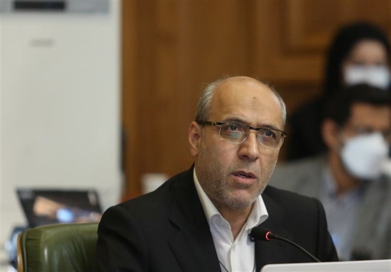 تشکری هاشمی: برخی رشته‌های تحصیلی ارتباطی با اداره شهر ندارند