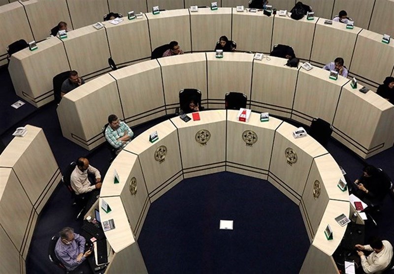 تعداد سهامداران فعال بورس از مرز ۸۵۸ هزار کد فراتر رفت