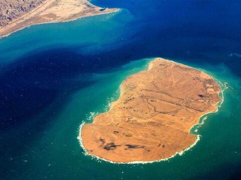 تلاش چین برای جدایی جزایر سه‌گانه از ایران / چین همدست امارات شد