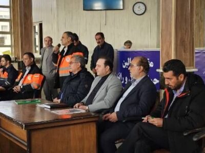 جلسه پرسش و پاسخ مدیرکل راهداری و حمل و نقل جادهای استان
زنجان با حضور رانندگان