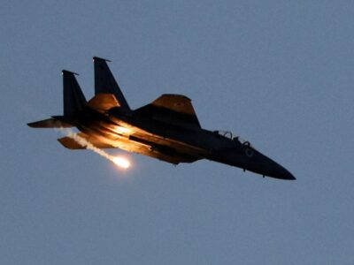 جنگندههای نیروی هوایی ارتش آمادهباش شدند