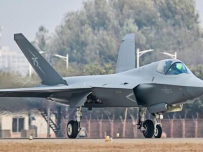 حمله قریب الوقوع آمریکا در راه است+ عکس