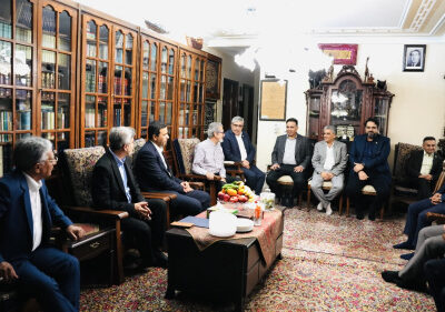 دیدار رئیس سازمان نظام مهندسی ساختمان کشور با بنیانگذار سازمان استان هرمزگان